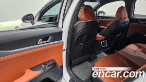 Kia K5 1.6 Turbo 2025 года из Южной Кореи