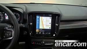 Volvo XC40 B4 R- 2022 года из Южной Кореи
