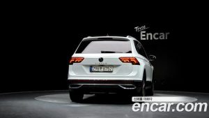 Volkswagen Tiguan 2.0 TDI Prestige 2022 года из Южной Кореи