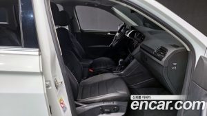 Volkswagen Tiguan 2.0 TDI Prestige 2022 года из Южной Кореи