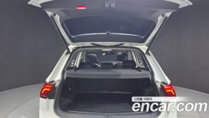 Volkswagen Tiguan 2.0 TDI Prestige 2022 года из Южной Кореи