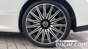 Mercedes-Benz CLE-Class CLE450 4MATIC Coupe 2024 года из Южной Кореи