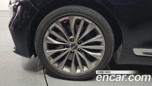 Kia K9 3.8 GDI AWD 2024 года из Южной Кореи