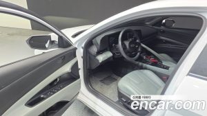 Hyundai AVANTE 1.6 2025 года из Южной Кореи