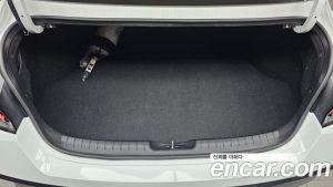 Hyundai AVANTE 1.6 2024 года из Южной Кореи