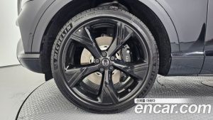Genesis GV80 2.5T Бензин AWD 2025 года из Южной Кореи