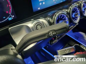 Mercedes-Benz GLB-Class GLB250 4MATIC 2025 года из Южной Кореи