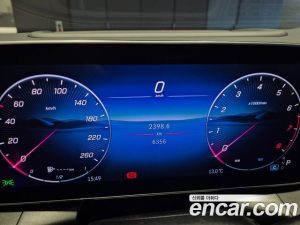 Mercedes-Benz GLC-Class GLC300 4MATIC AMG Line 2025 года из Южной Кореи