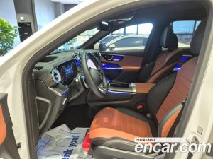 Mercedes-Benz GLC-Class GLC300 4MATIC AMG Line 2025 года из Южной Кореи