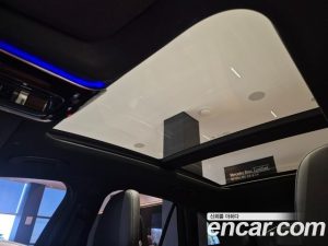 Mercedes-Benz GLC-Class GLC300 4MATIC AMG Line 2025 года из Южной Кореи