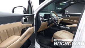 Kia Sorento HEV 1.6 2WD 2024 года из Южной Кореи