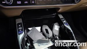 Kia Sorento HEV 1.6 2WD 2024 года из Южной Кореи