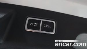 Kia Sorento HEV 1.6 2WD 2024 года из Южной Кореи