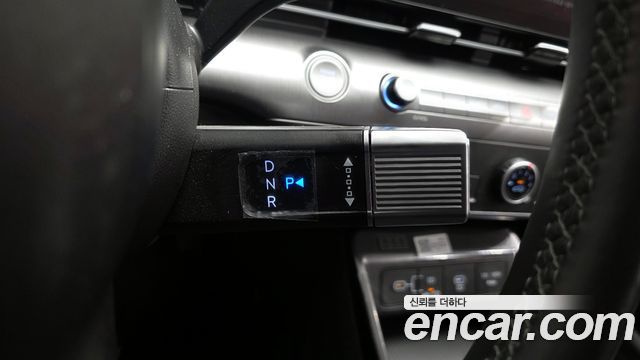 41237476_009.jpg Hyundai Kona Бензин 1.6 Turbo 2WD 2025 года из Южной Кореи