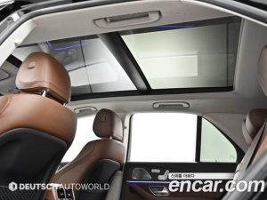 Mercedes-Benz GLE-Class GLE450 4MATIC 2025 года из Южной Кореи