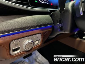 Mercedes-Benz GLE-Class GLE450 4MATIC 2025 года из Южной Кореи
