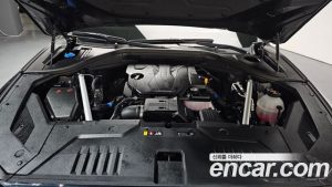 Genesis GV70 2.5T Бензин 2WD 2025 года из Южной Кореи