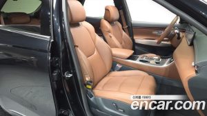 Genesis GV70 2.5T Бензин 2WD 2025 года из Южной Кореи