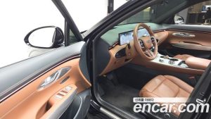 Genesis GV70 2.5T Бензин 2WD 2025 года из Южной Кореи