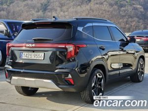 Kia Seltos Бензин 1.6 Turbo 2WD 2024 года из Южной Кореи