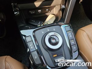 Kia Seltos Бензин 1.6 Turbo 2WD 2024 года из Южной Кореи