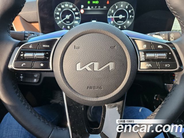 41237874_010.jpg Kia Seltos Бензин 1.6 Turbo 2WD 2024 года из Южной Кореи