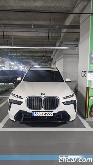 BMW X7 xDrive 40i M Sport 7-Seater 2024 года из Южной Кореи