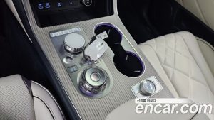 Genesis GV80 2.5T Бензин 2WD 2025 года из Южной Кореи