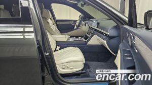 Genesis GV80 2.5T Бензин 2WD 2025 года из Южной Кореи