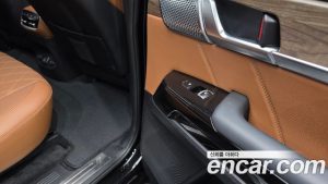 Kia Mohave Дизель 3.0 4WD 7-Seater 2024 года из Южной Кореи