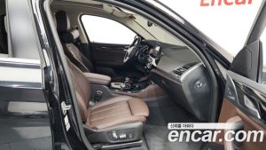 BMW X4 xDrive20d xLine 2023 года из Южной Кореи