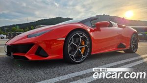 Lamborghini Huracan LP640-4 EVO SPYDER 2023 года из Южной Кореи
