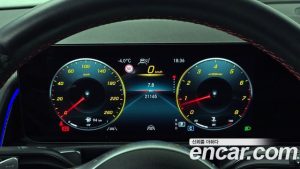 Mercedes-Benz GLB-Class GLB250 4MATIC 2023 года из Южной Кореи