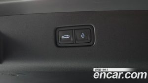 Genesis GV70 2.5T Бензин 2WD 2025 года из Южной Кореи