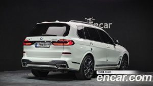 BMW X7 xDrive 40i M Sport 6 2024 года из Южной Кореи