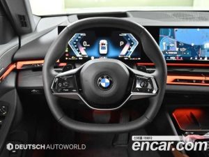 BMW 5-Series 530i xDrive 2024 года из Южной Кореи