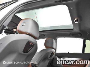 BMW 5-Series 530i xDrive 2024 года из Южной Кореи