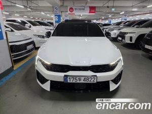 Kia K5 Signature 2025 года из Южной Кореи