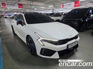 Kia K5 Signature 2025 года из Южной Кореи