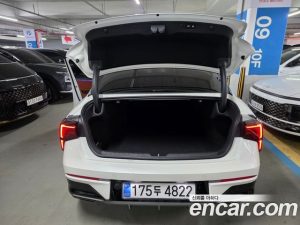 Kia K5 Signature 2025 года из Южной Кореи