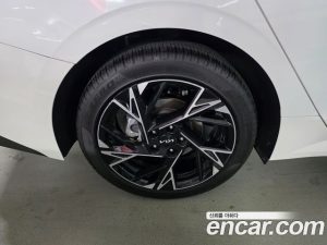 Kia K5 Signature 2025 года из Южной Кореи