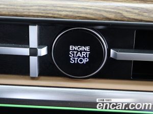 Hyundai Santafe Бензин 2.5T 2WD 2024 года из Южной Кореи