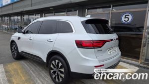 Renault-KoreaSamsung QM6 2.0 GDe LE Signature 2WD 2023 года из Южной Кореи