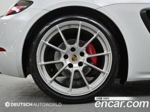 Porsche 718 4.0 GTS 2023 года из Южной Кореи