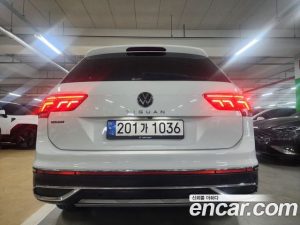 Volkswagen Tiguan 2.0 TSI Prestige 2024 года из Южной Кореи