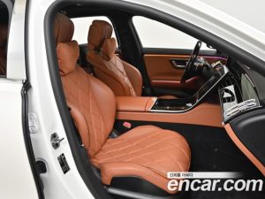 Mercedes-Benz S-Class Maybach S580 4MATIC 2023 года из Южной Кореи