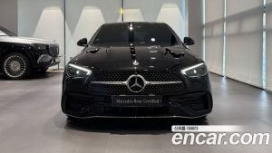 Mercedes-Benz C-Class C300 4MATIC AMG Line 2024 года из Южной Кореи