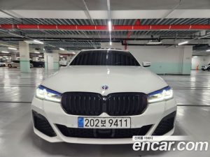 BMW 5-Series M550i xDrive 2023 года из Южной Кореи