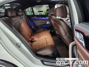 BMW 5-Series M550i xDrive 2023 года из Южной Кореи