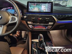 BMW 5-Series M550i xDrive 2023 года из Южной Кореи